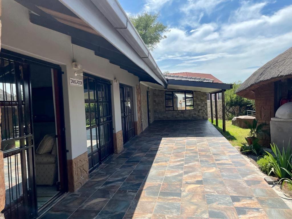 Hotel Eagles View Kungwini à Bronkhorstspruit Extérieur photo